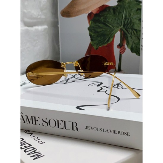 FENDI SUNGLASSES
