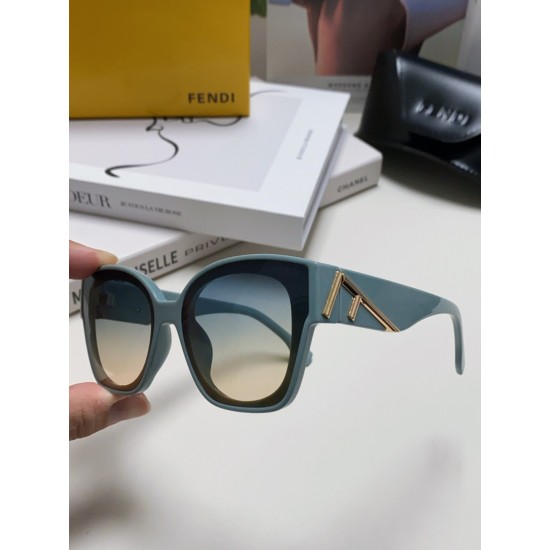 FENDI SUNGLASSES