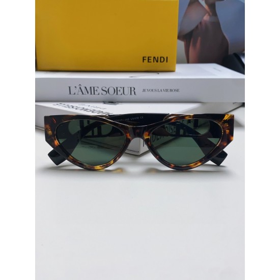FENDI SUNGLASSES