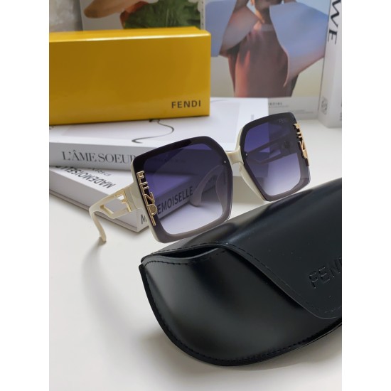 FENDI SUNGLASSES