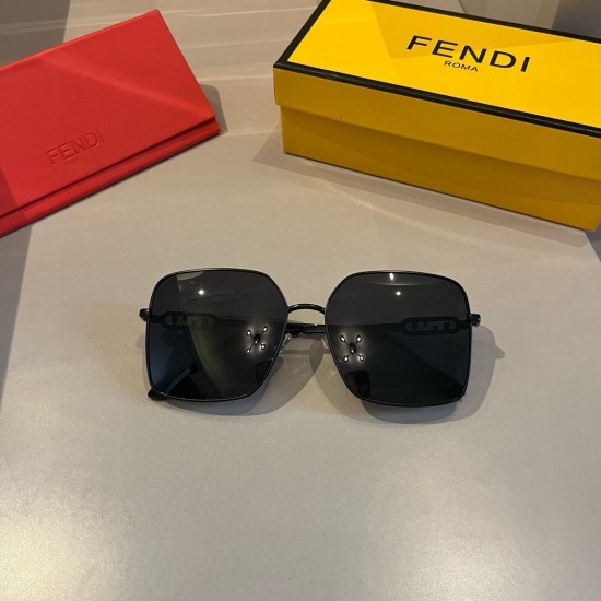 FENDI SUNGLASSES