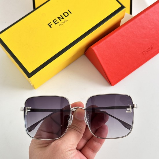 FENDI SUNGLASSES