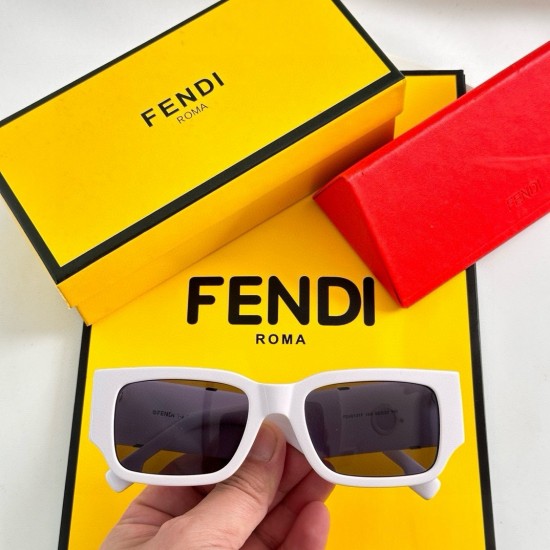 FENDI SUNGLASSES