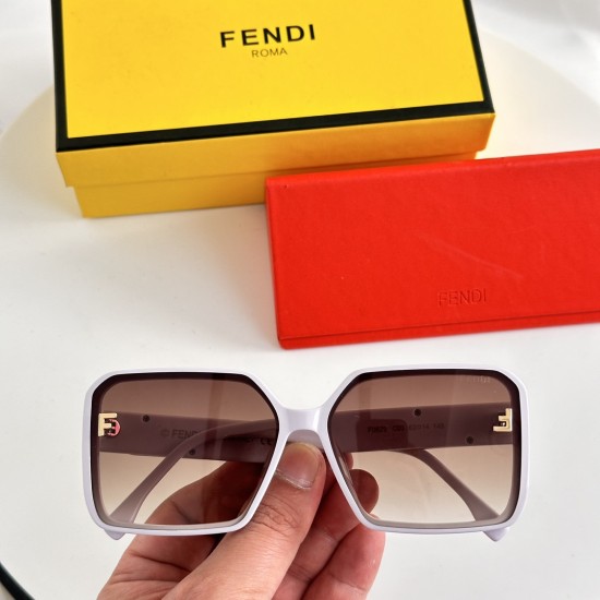FENDI SUNGLASSES