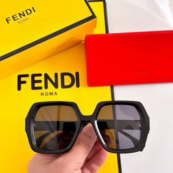 FENDI SUNGLASSES