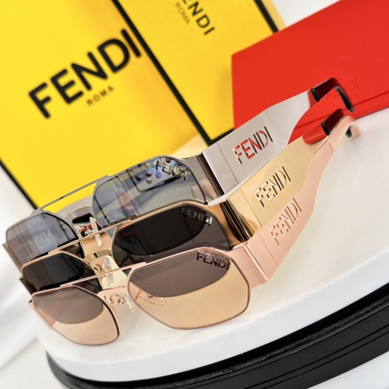 FENDI SUNGLASSES
