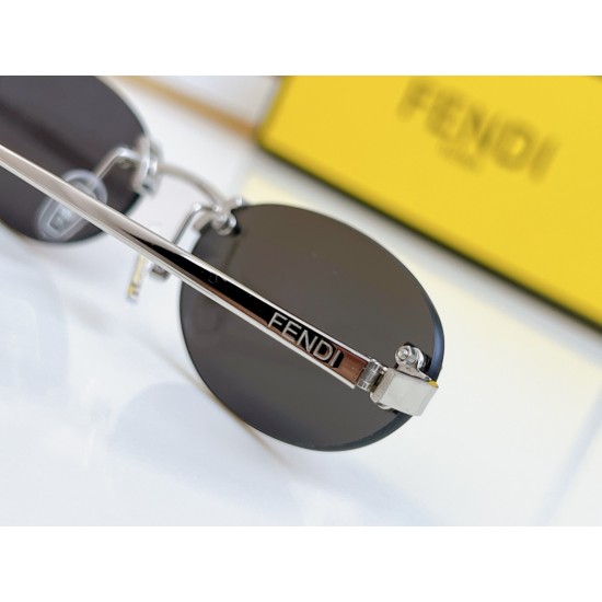 FENDI SUNGLASSES
