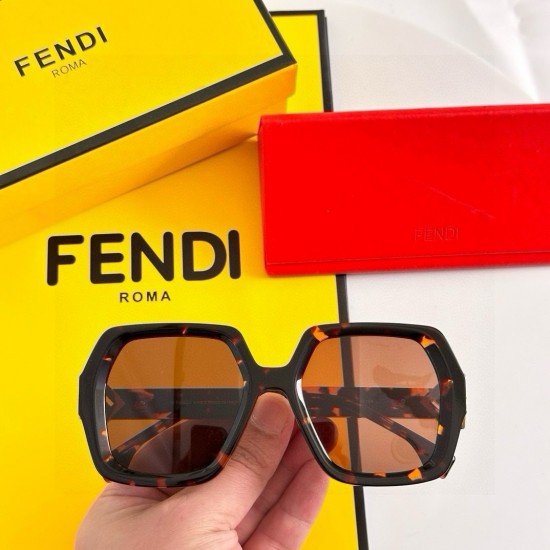 FENDI SUNGLASSES