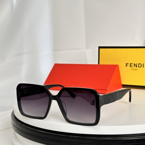 FENDI SUNGLASSES