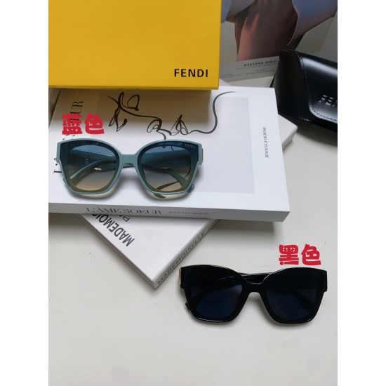 FENDI SUNGLASSES