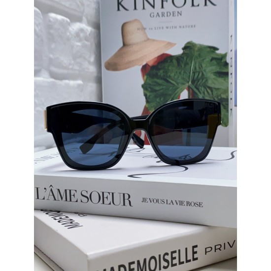 FENDI SUNGLASSES