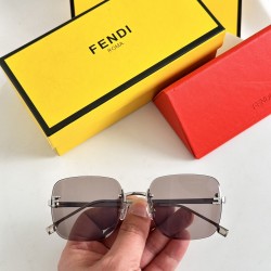 FENDI SUNGLASSES