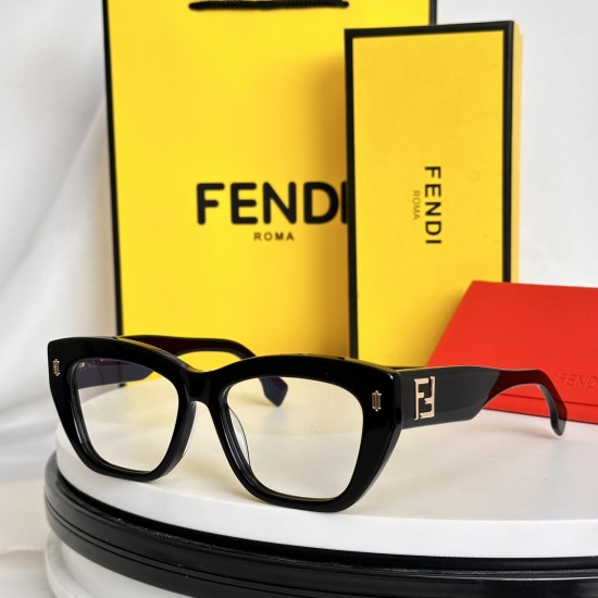 FENDI SUNGLASSES