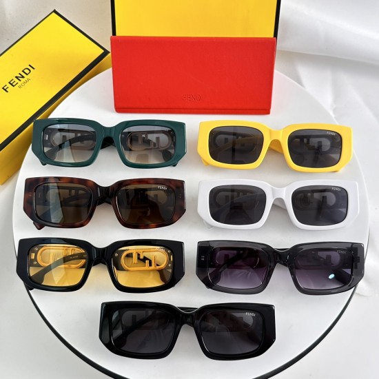 FENDI SUNGLASSES