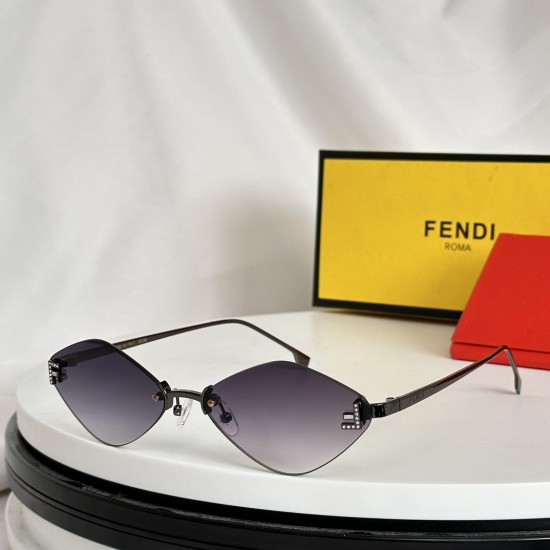 FENDI SUNGLASSES