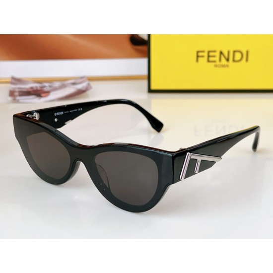 FENDI SUNGLASSES