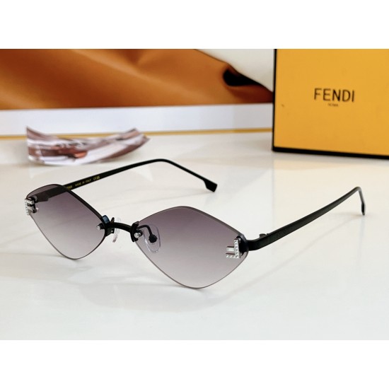 FENDI SUNGLASSES