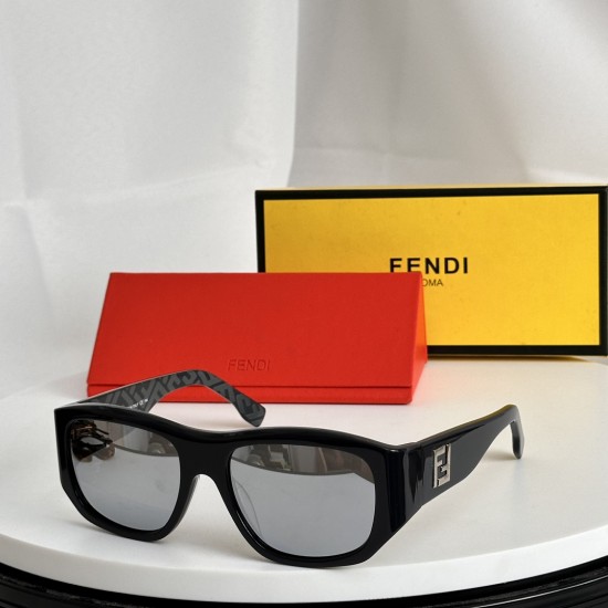 FENDI SUNGLASSES