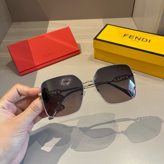 FENDI SUNGLASSES