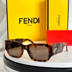 FENDI SUNGLASSES