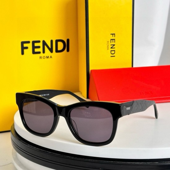 FENDI SUNGLASSES