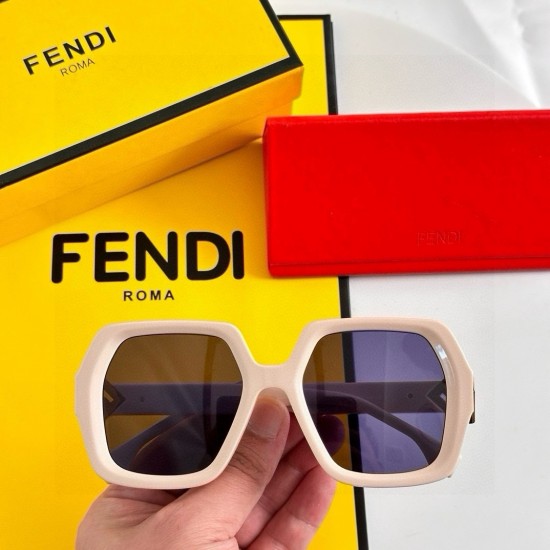 FENDI SUNGLASSES