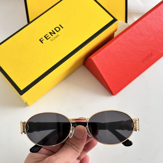 FENDI SUNGLASSES