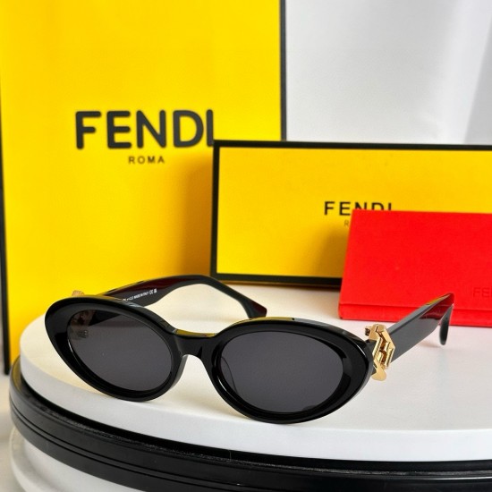 FENDI SUNGLASSES