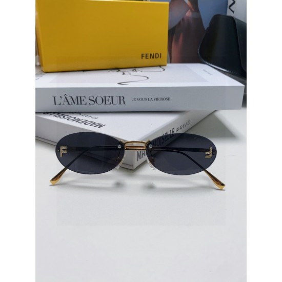 FENDI SUNGLASSES