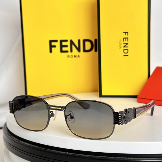 FENDI SUNGLASSES