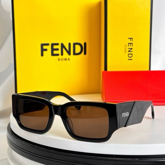 FENDI SUNGLASSES