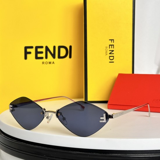 FENDI SUNGLASSES