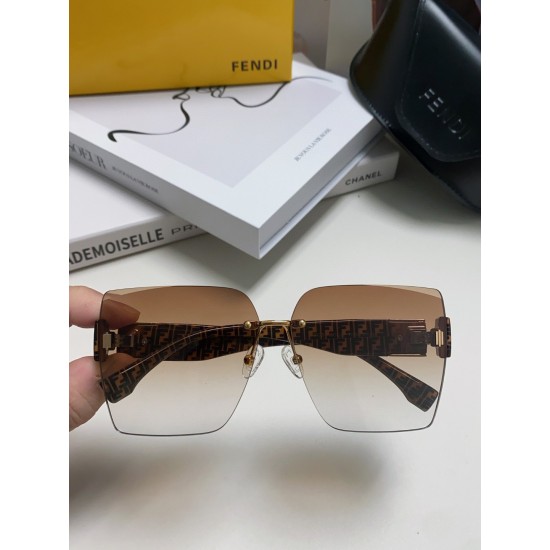 FENDI SUNGLASSES