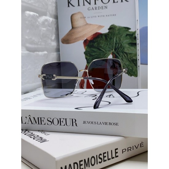 FENDI SUNGLASSES