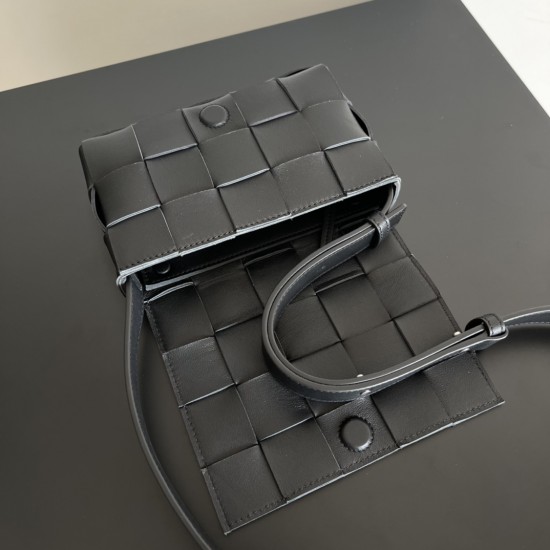Bottega Veneta Cassette