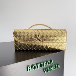 Bottega Veneta Andiamo Clutch Bottega Veneta Andiamo Clutch