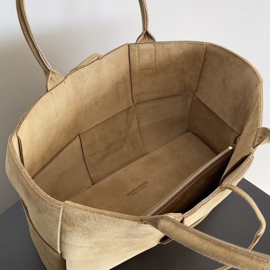Bottega Veneta Arco Tote Bag