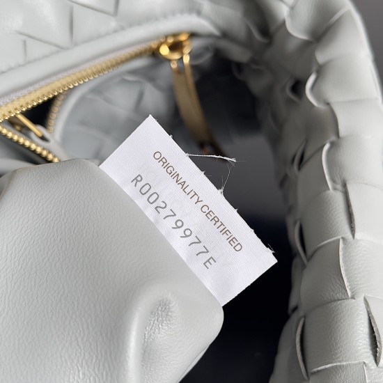 Bottega Veneta Classic Jodie