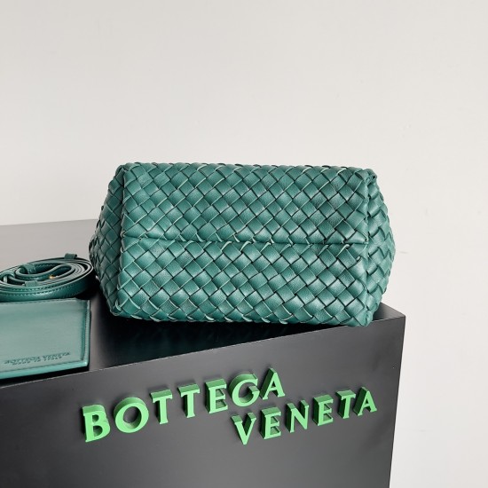 Bottega Veneta Mini Cabat