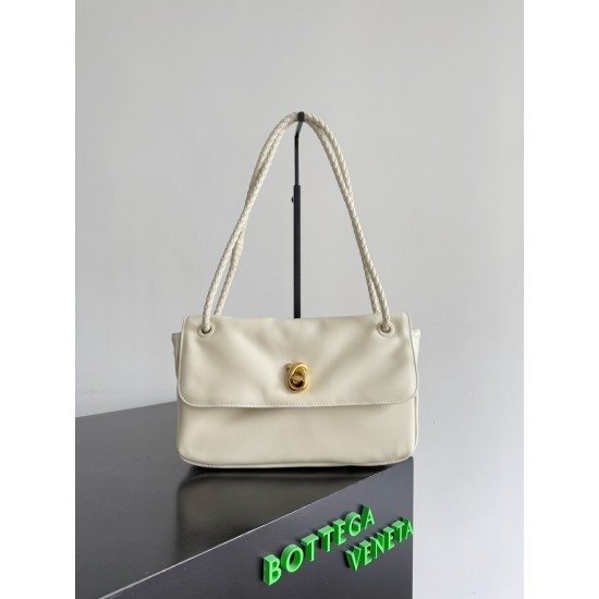 Bottega Veneta Madison