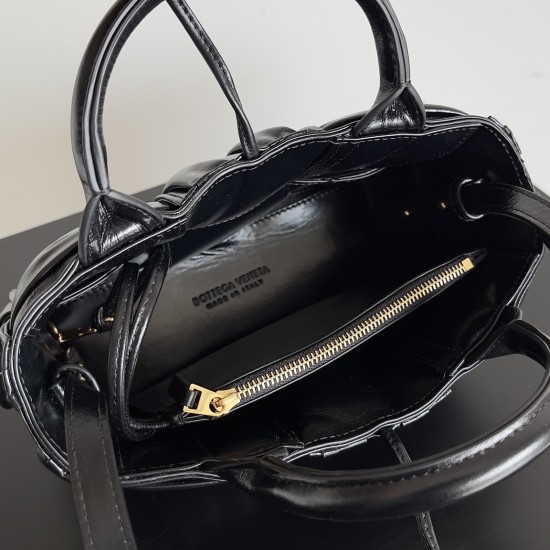 Bottega Veneta Mini Arco Tote Bottega Veneta Mini Arco Tote