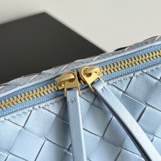 Bottega Veneta Concert Pouch