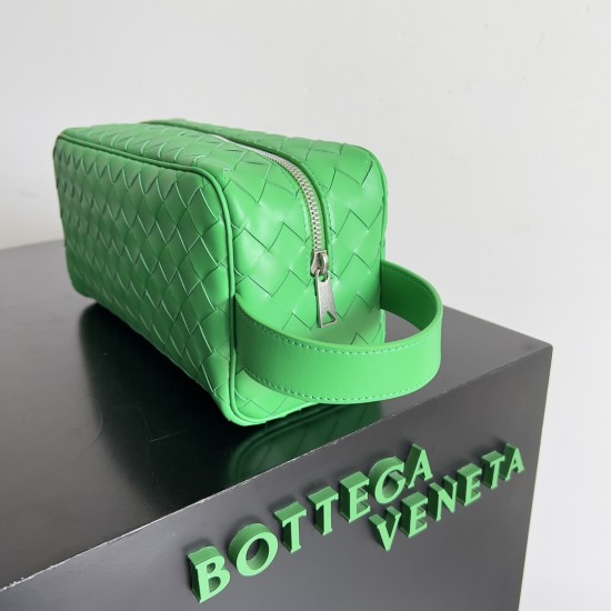 Bottega Veneta Intrecciato Travel Pouch