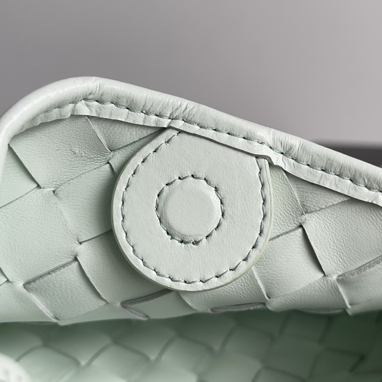 Bottega Veneta Baby Sardine