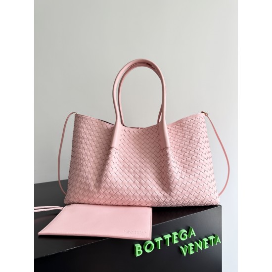 Bottega Veneta Pinacoteca