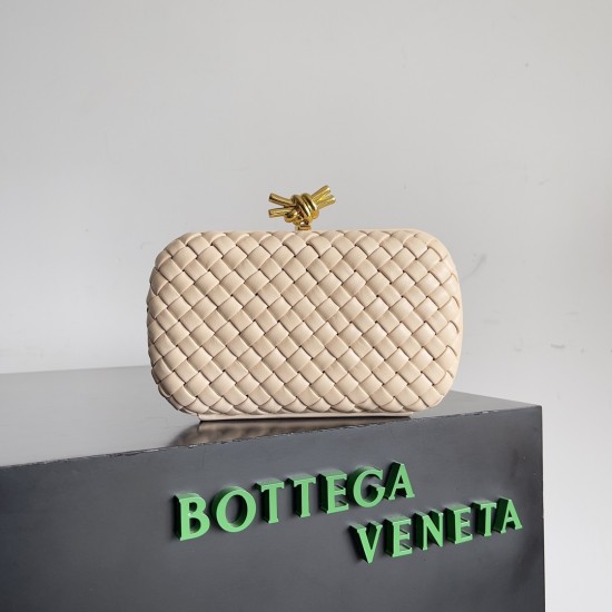 BottegaVeneta Knot Dinner bag