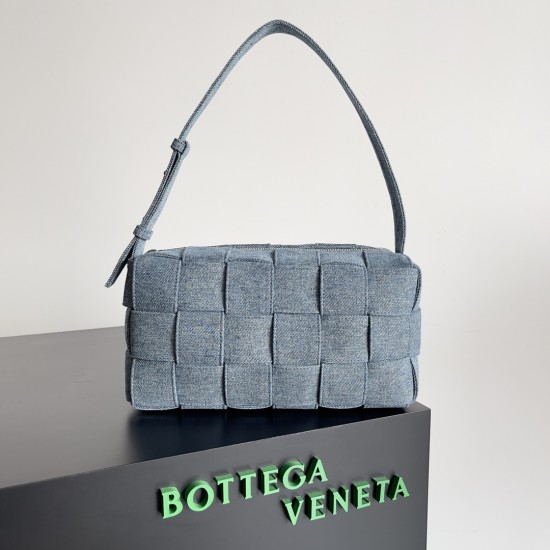 Bottega Veneta Cassette
