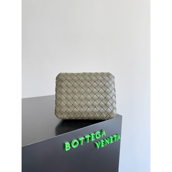 Bottega Veneta Small Parachute