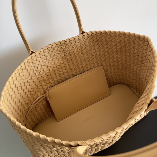 Bottega Veneta Large Cabat