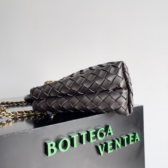 Bottega Veneta Small Andiamo Chain